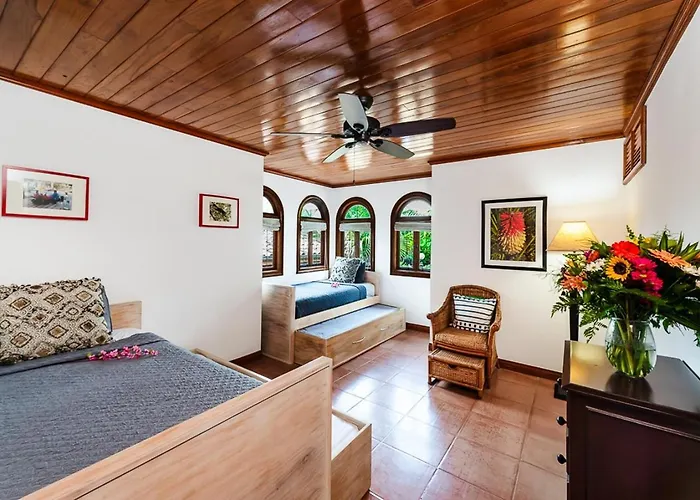 Сasa de vacaciones Private Pool, 3bd Near The *