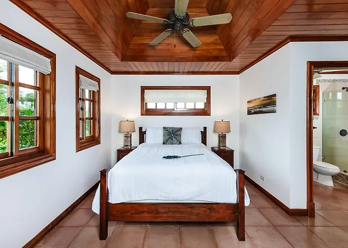 Private Pool, 3bd Near The